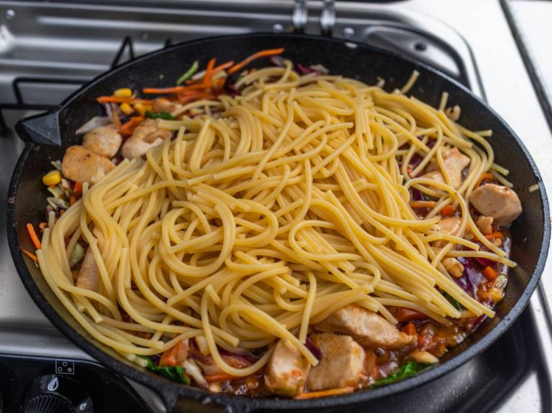 Sweet and sour chicken stir fry - add pasta